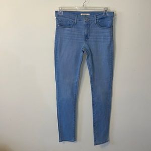 Levi’s Jeans